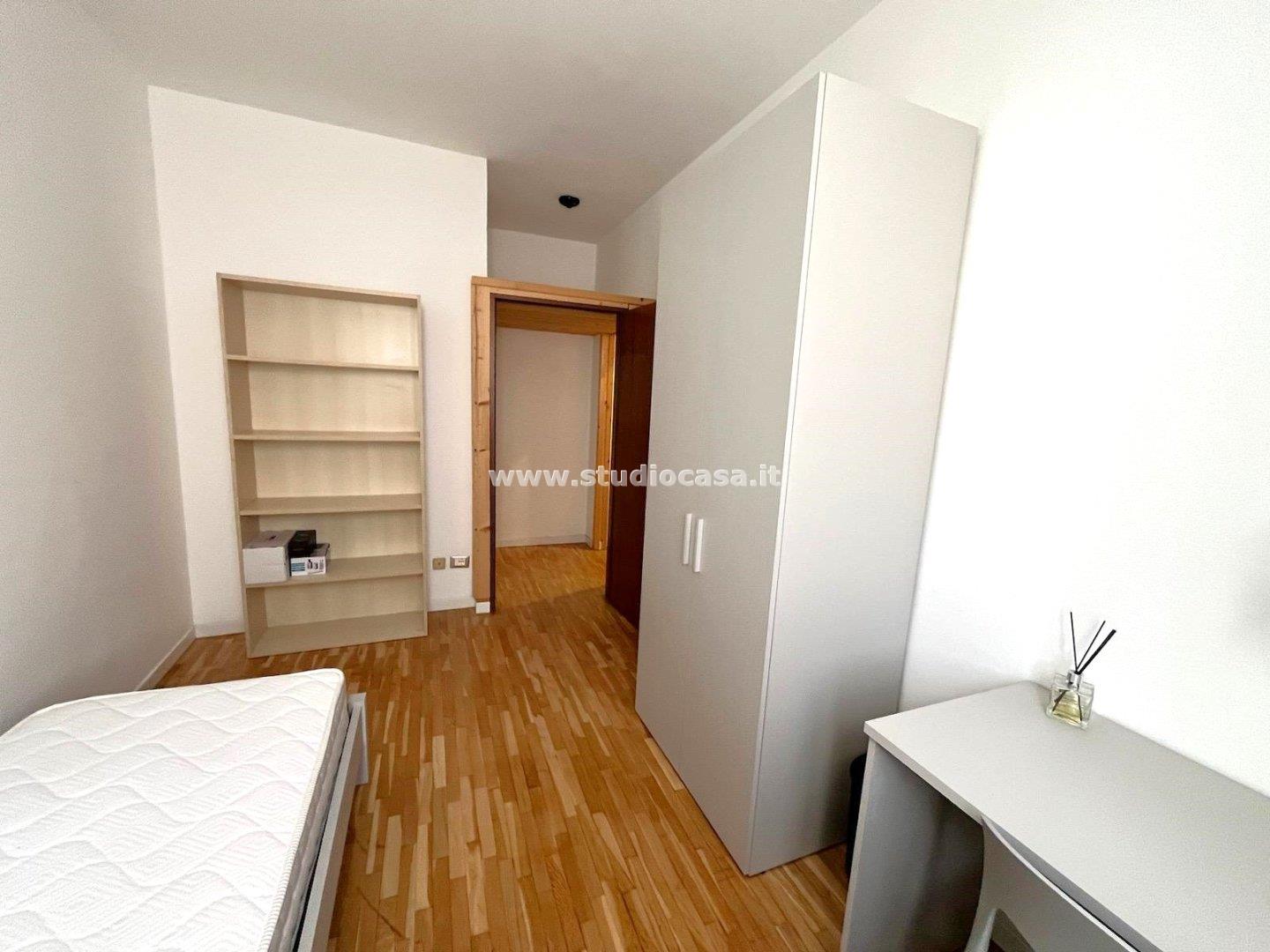 Stanza in Appartamento in affitto a Rovereto