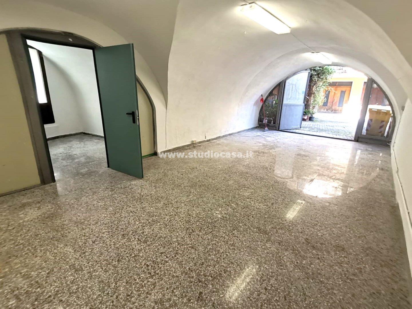 Box / Autorimessa in vendita a Volano