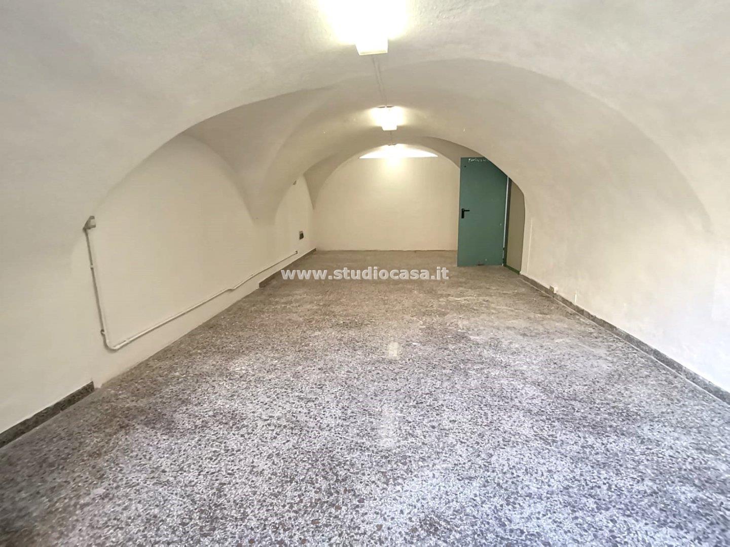 Box / Autorimessa in vendita a Volano
