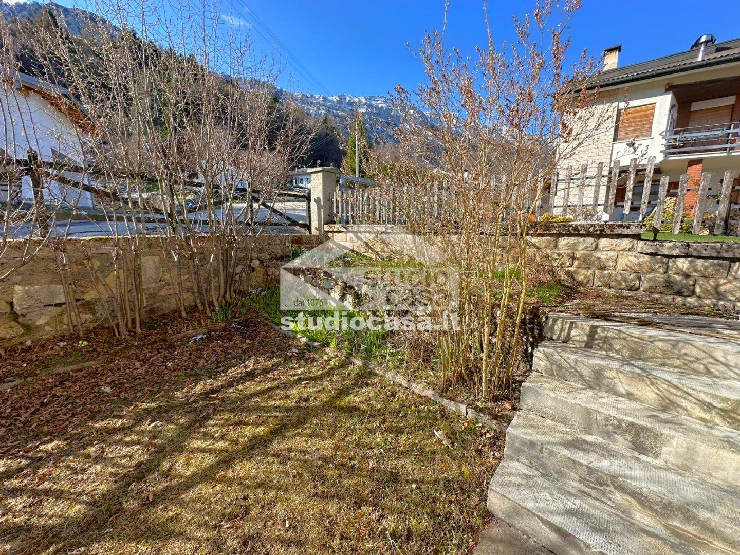 Villa Unifamiliare in vendita a Isera