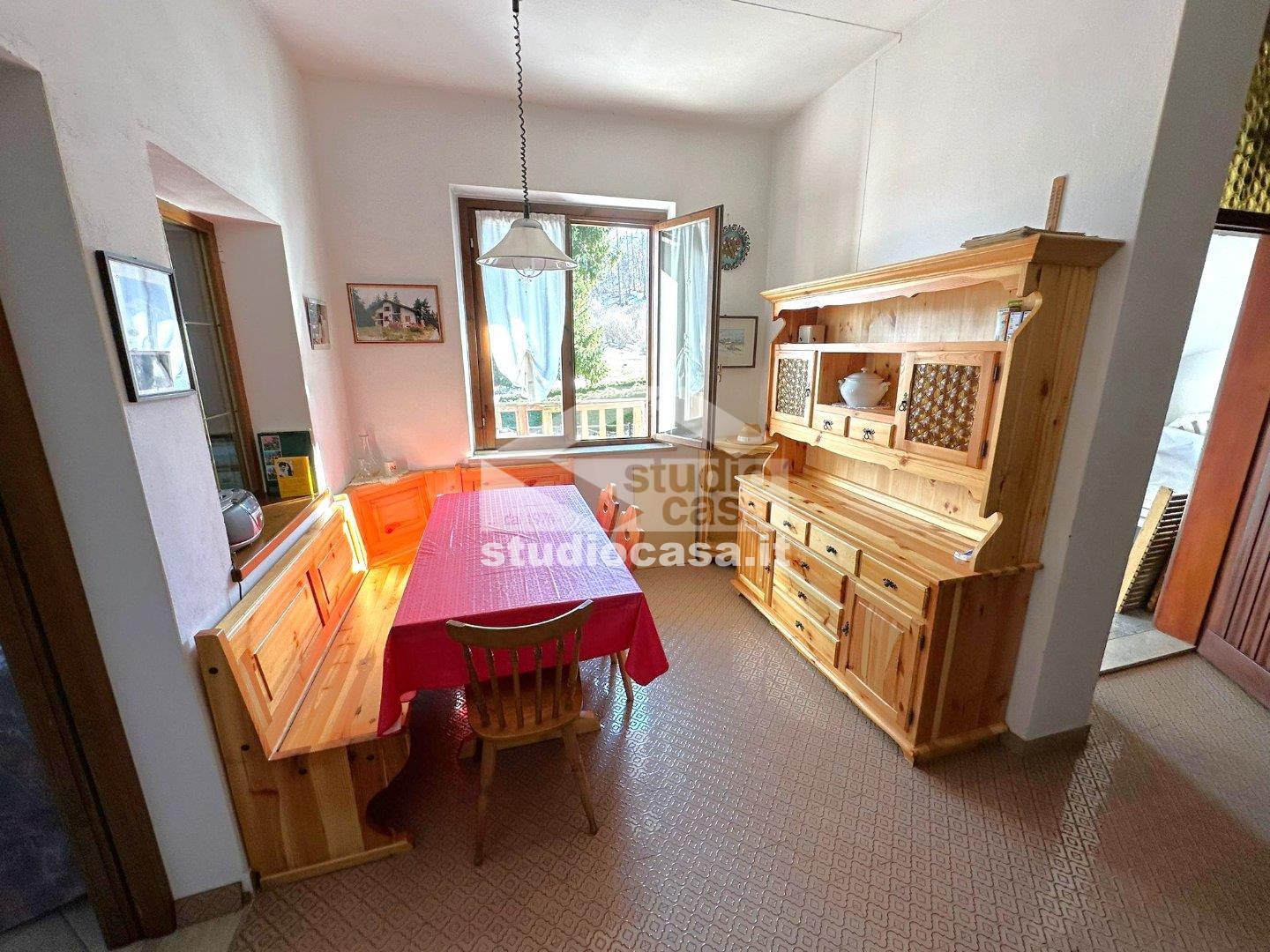 Villa Unifamiliare in vendita a Isera