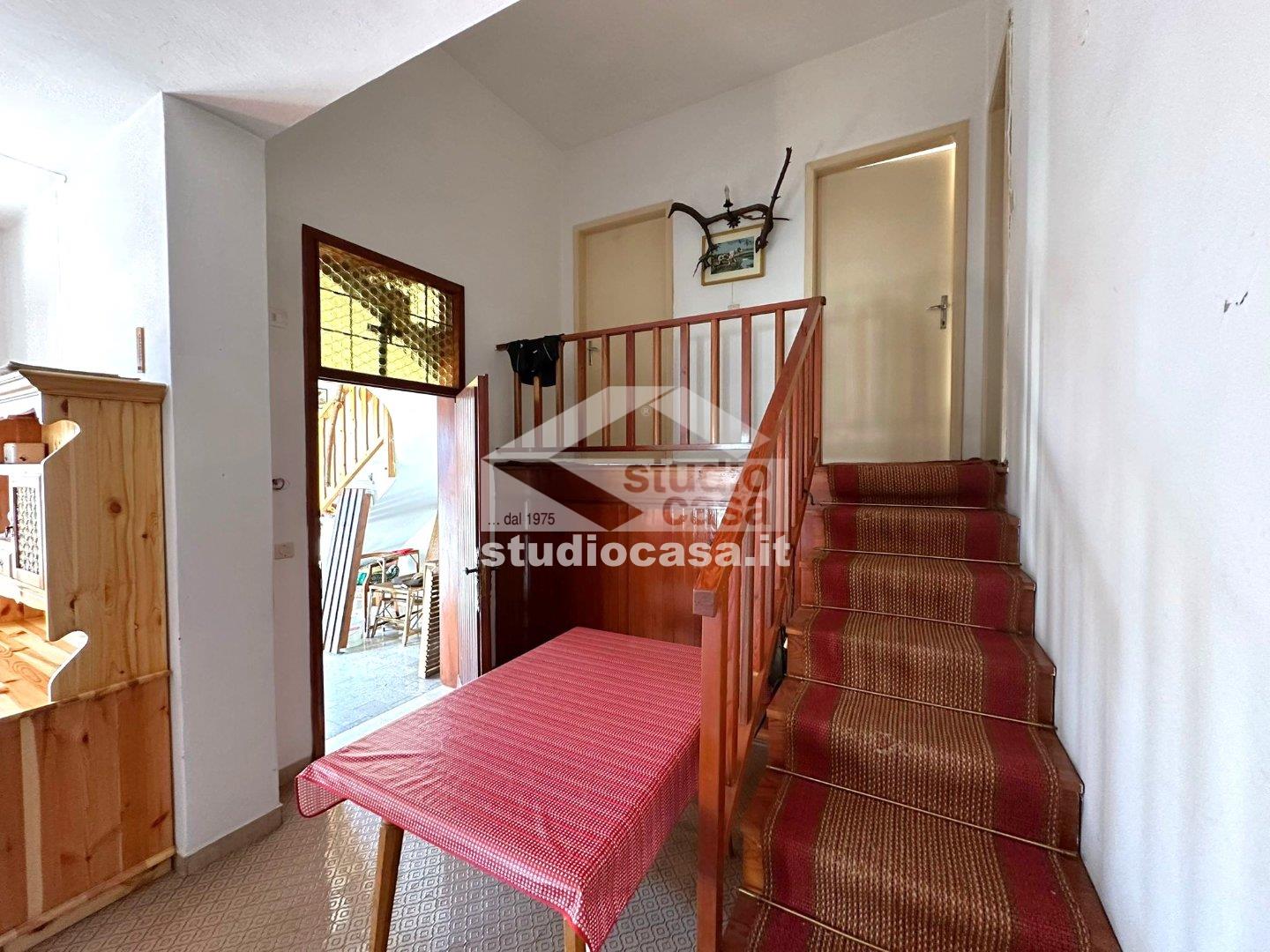 Villa Unifamiliare in vendita a Isera