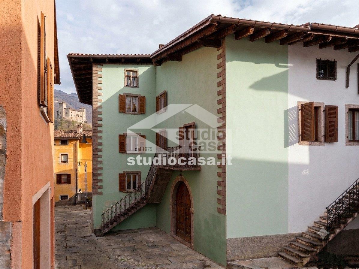 Appartamento in vendita a Besenello