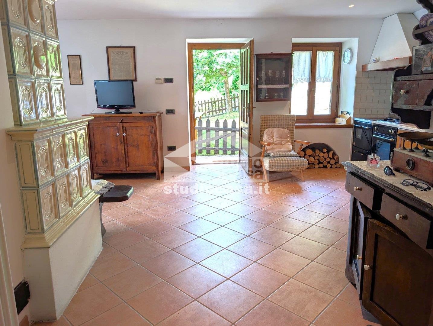 Appartamento in vendita a Terragnolo