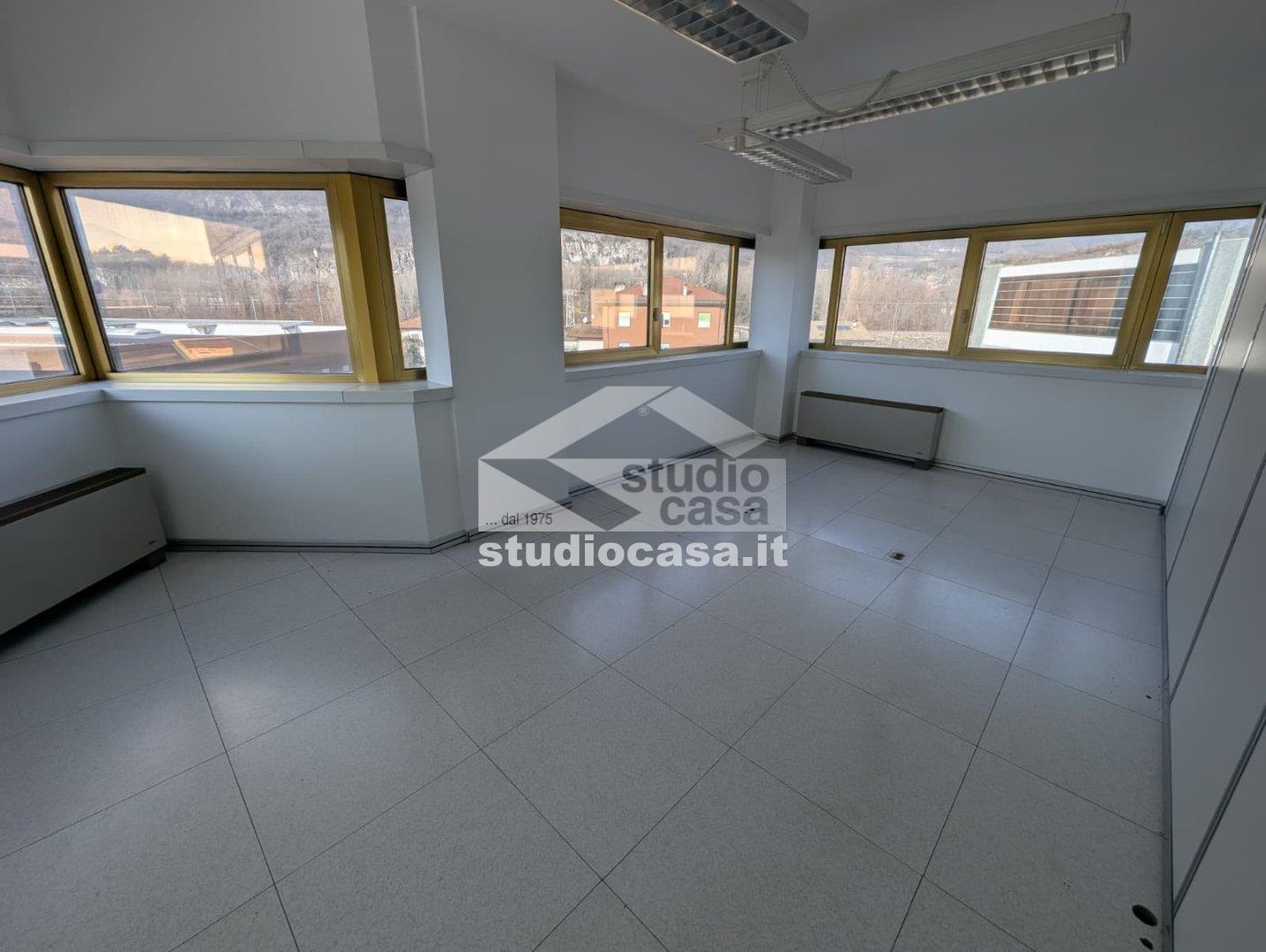 Ufficio in affitto a Rovereto