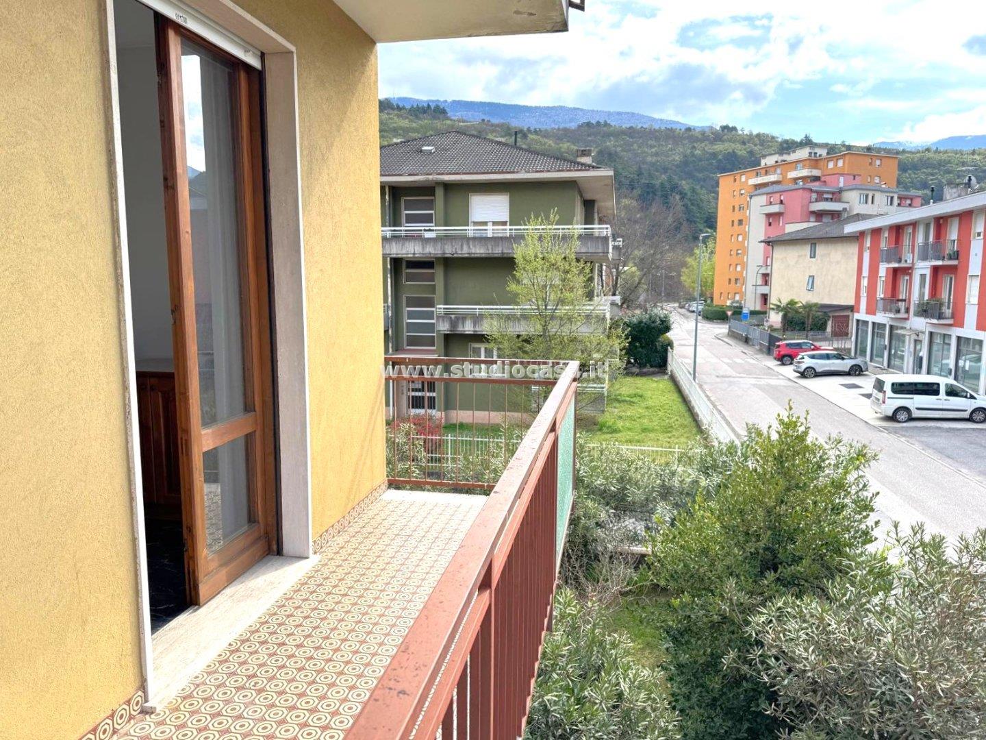 Appartamento in vendita a Rovereto