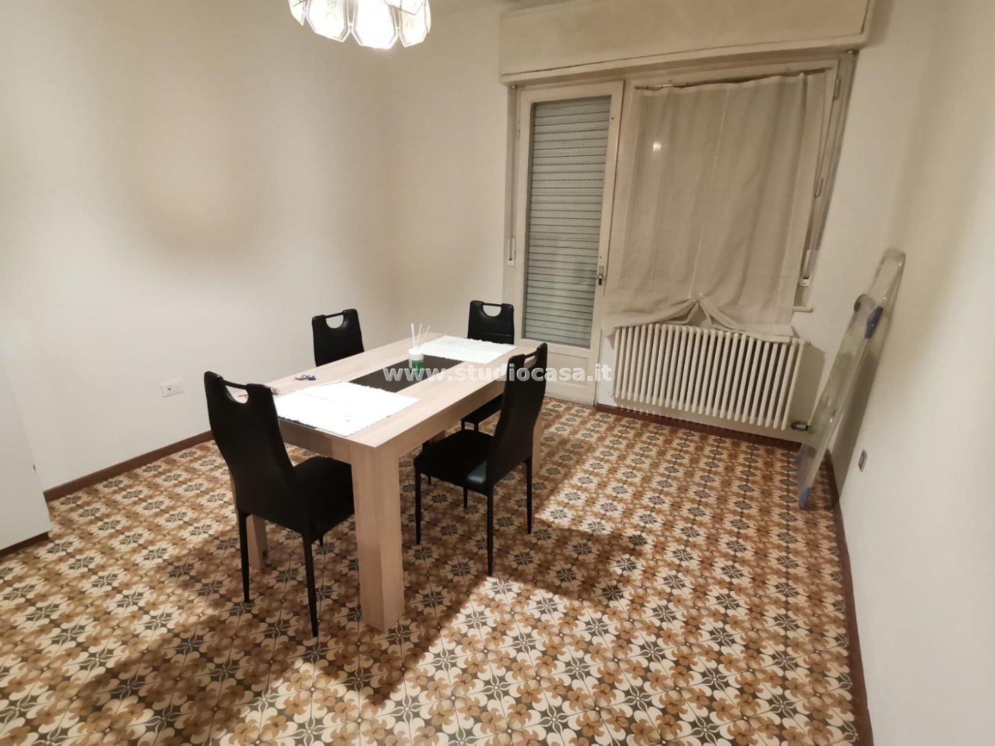Stanza in Appartamento in affitto a Rovereto