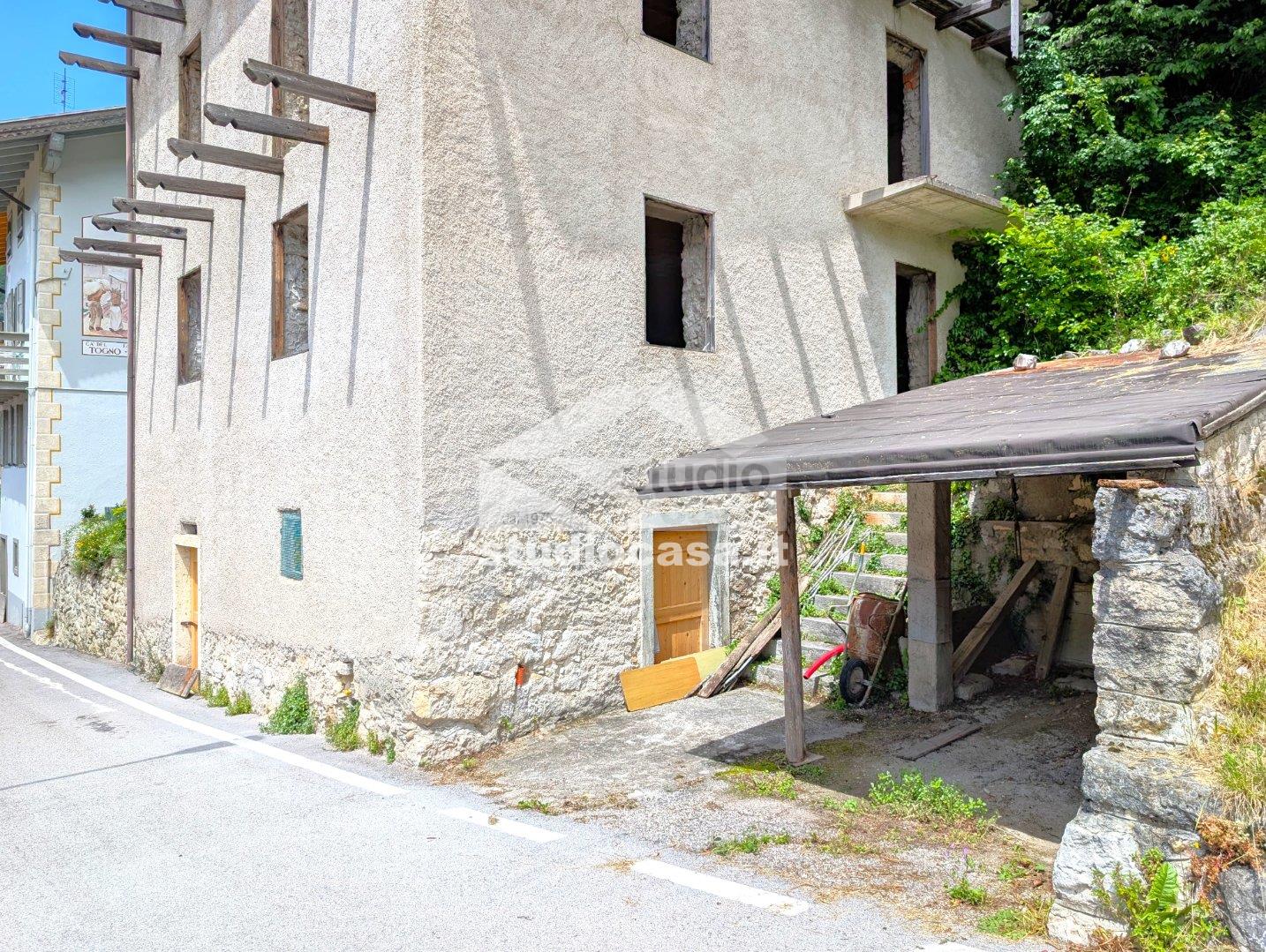 Terratetto in vendita a Terragnolo