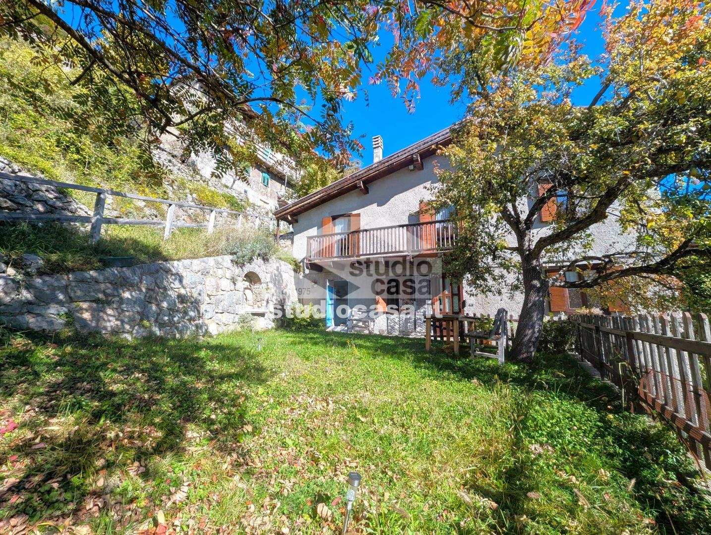 Appartamento in vendita a Terragnolo