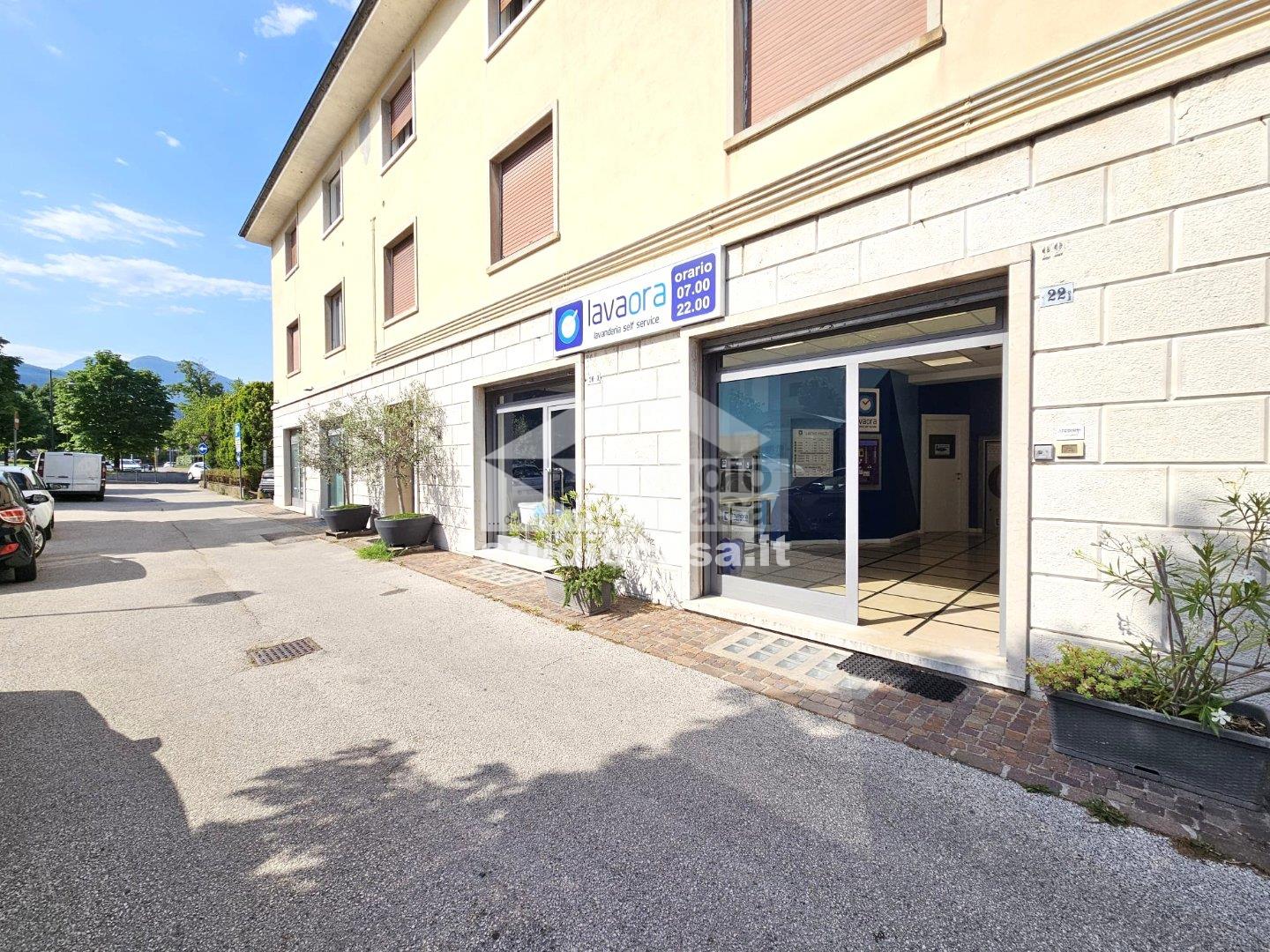 Lavanderia in vendita a Rovereto