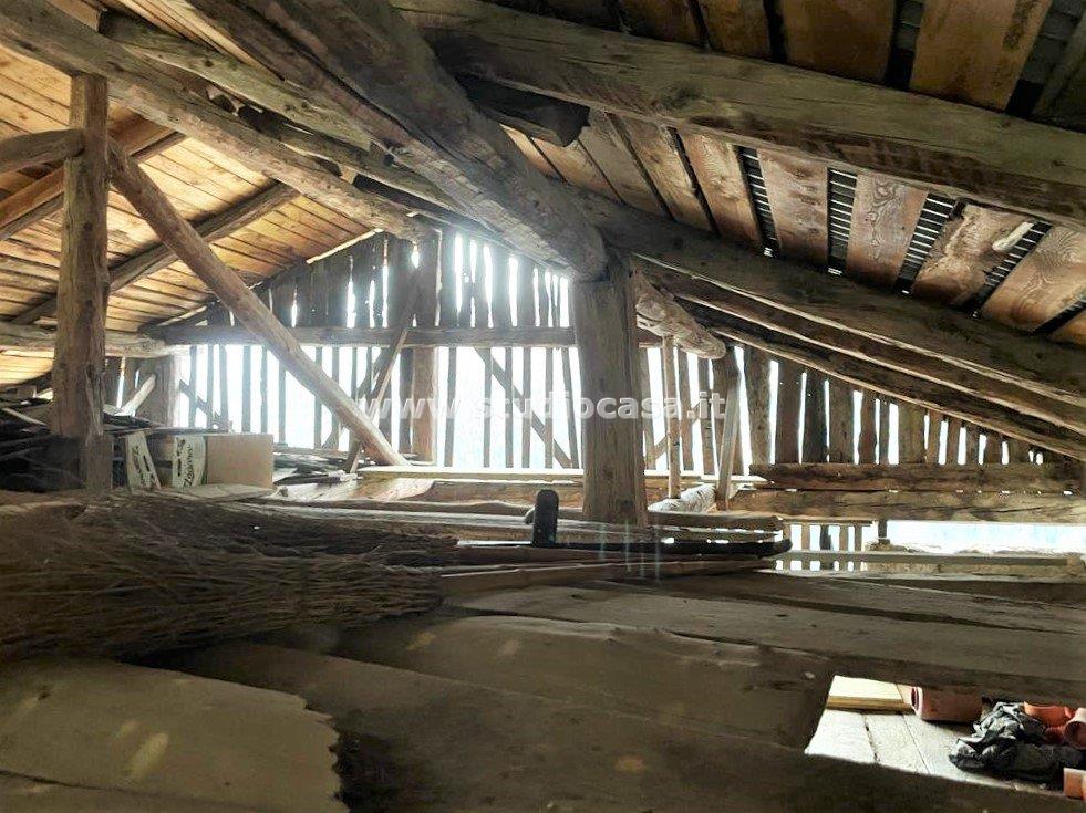 Cascina in vendita a Pellizzano