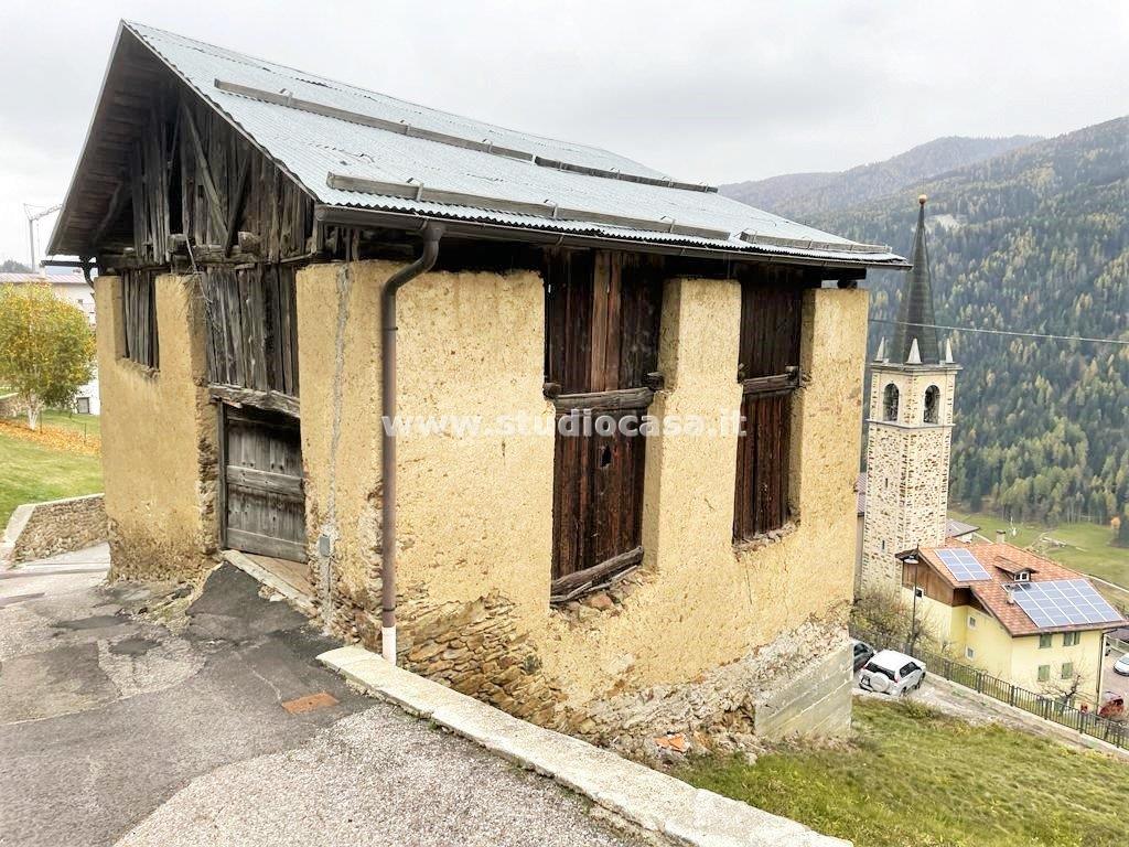 Cascina in vendita a Pellizzano
