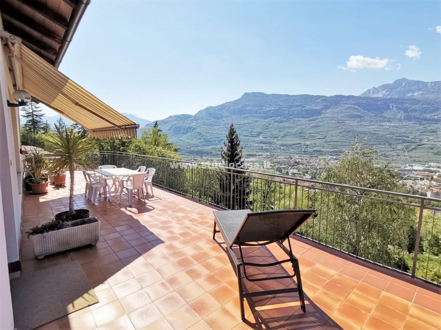 Villa Unifamiliare in vendita a Rovereto