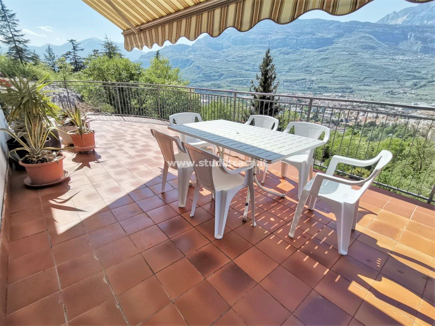 Villa Unifamiliare in vendita a Rovereto