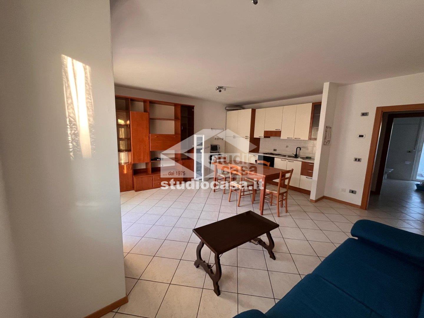 Appartamento in affitto a Rovereto