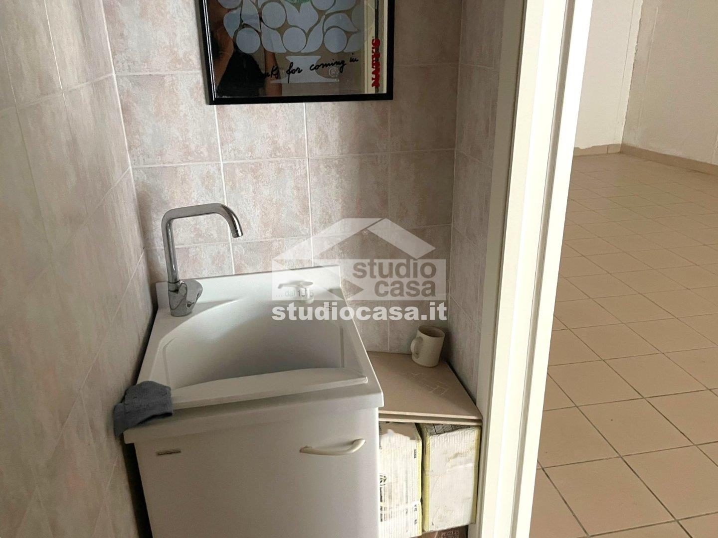 Ufficio in vendita a Volano