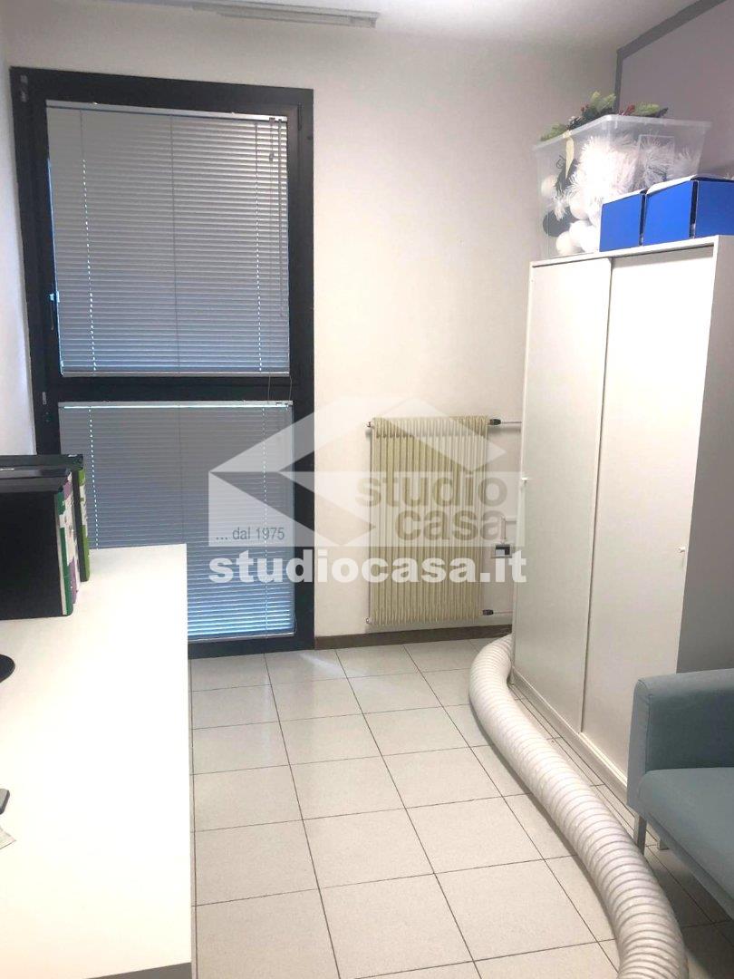 Ufficio in affitto a Rovereto