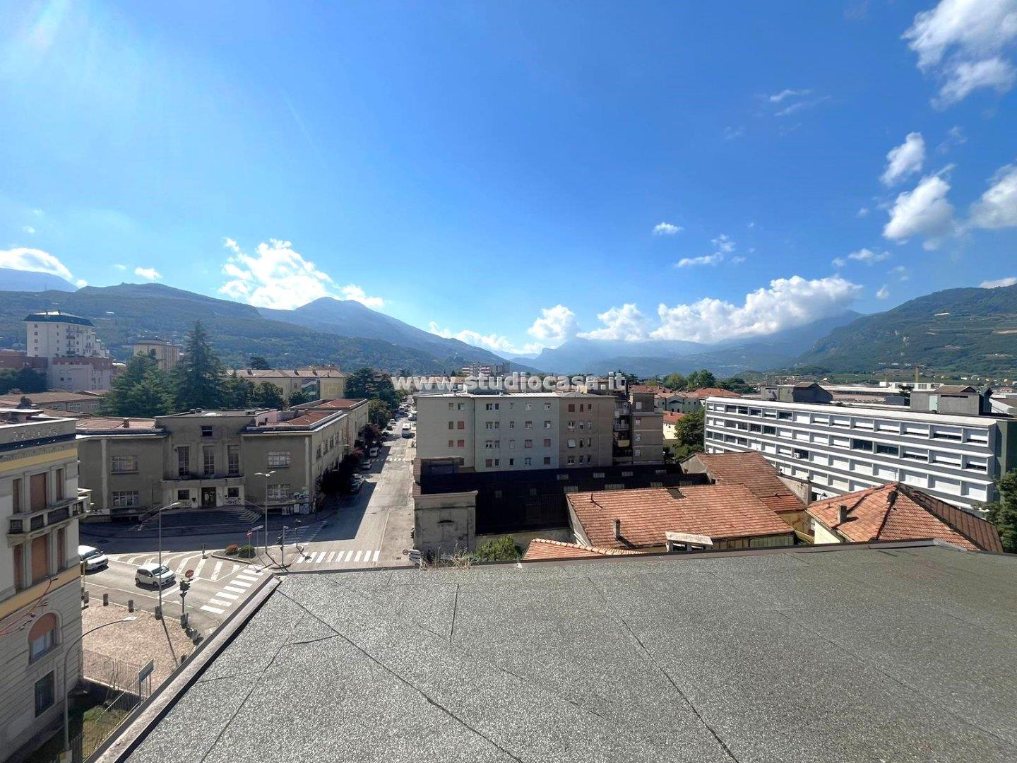 Appartamento in vendita a Rovereto