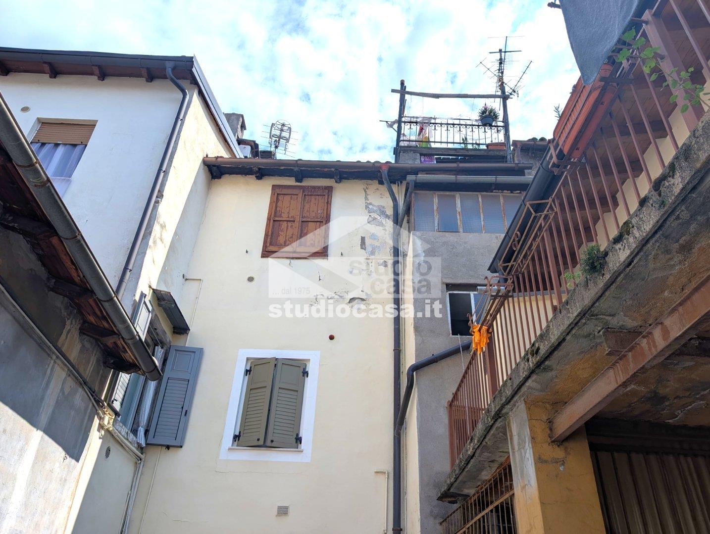 Appartamento in vendita a Rovereto
