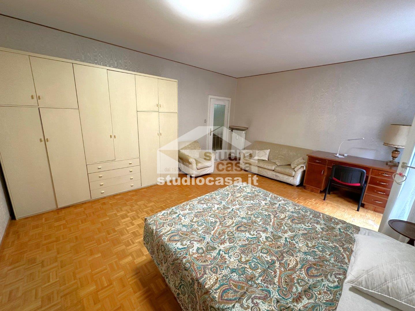 Stanza in Appartamento in affitto a Rovereto