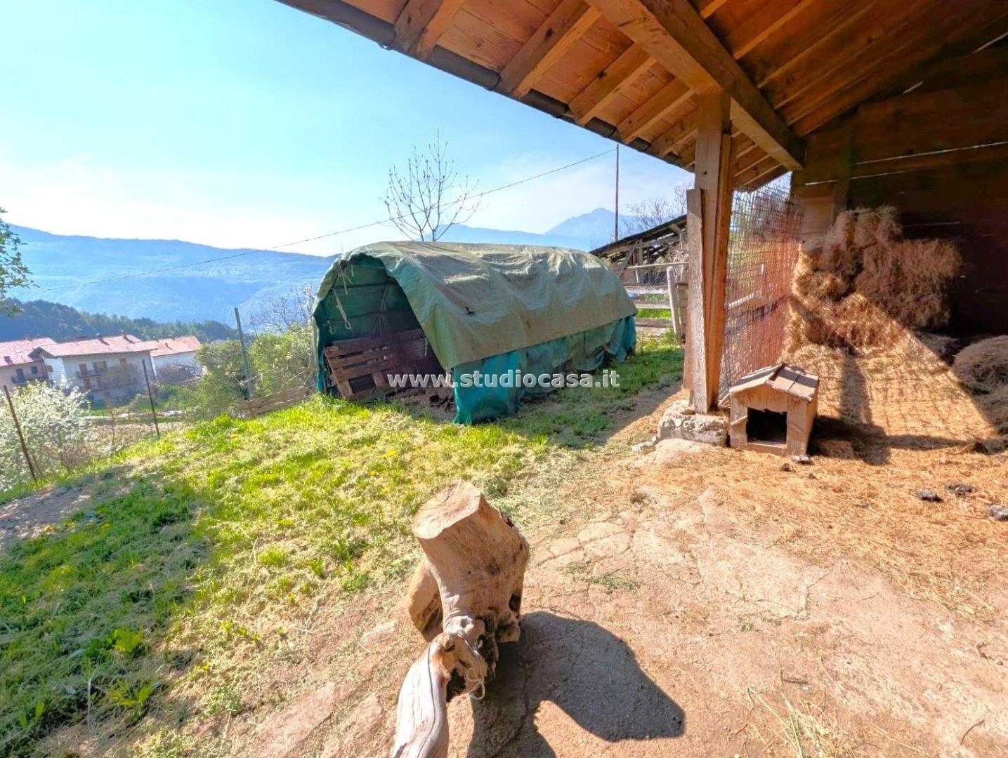 Magazzino in vendita a Trambileno