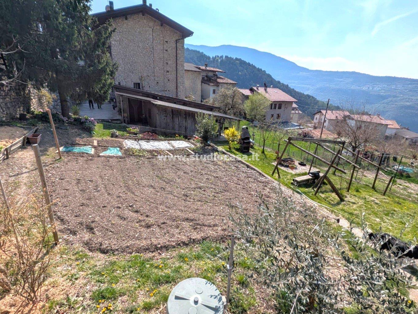 Terratetto in vendita a Trambileno