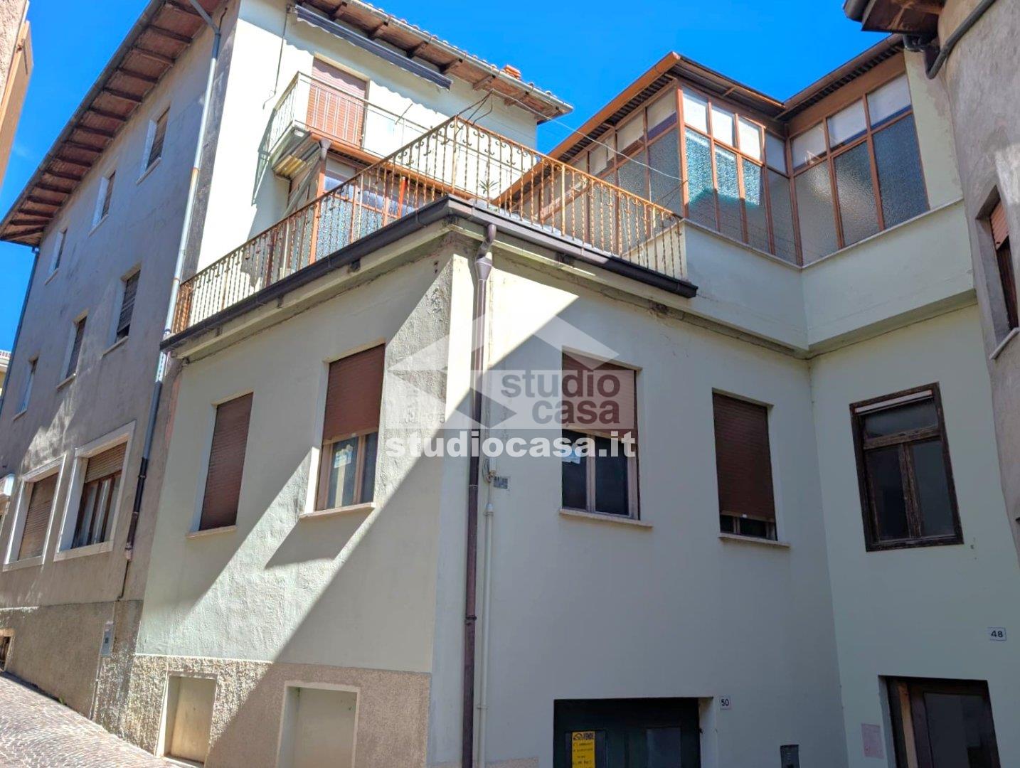 Appartamento in vendita a Villa Lagarina