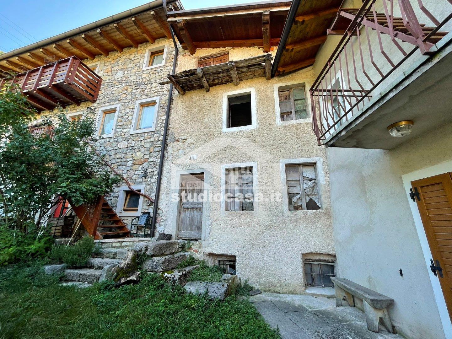 Casa Rustica in vendita a Rovereto
