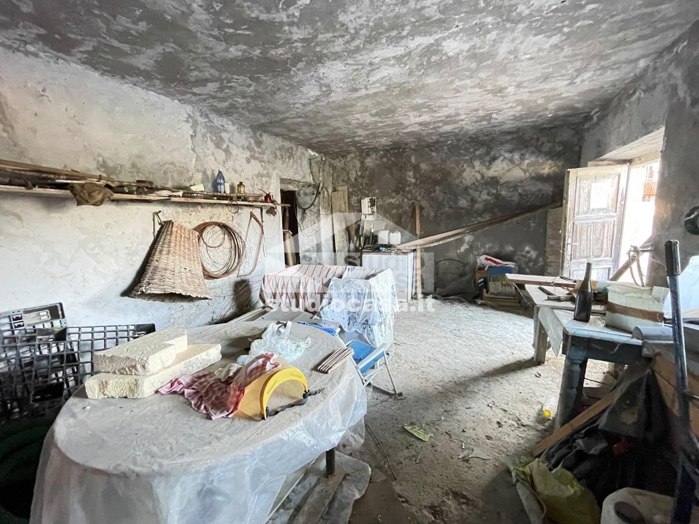Casa Rustica in vendita a Rovereto