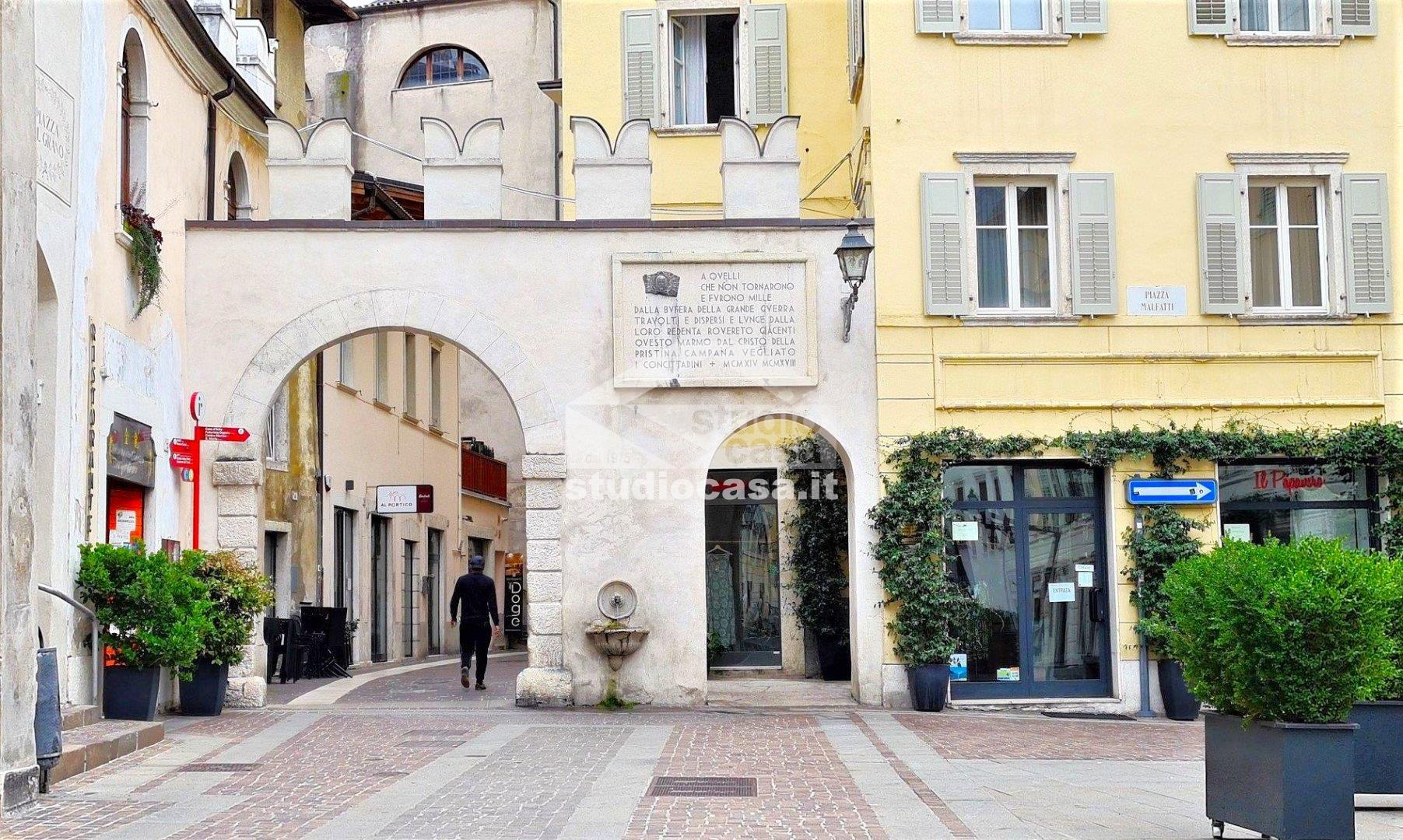 Appartamento in affitto a Rovereto
