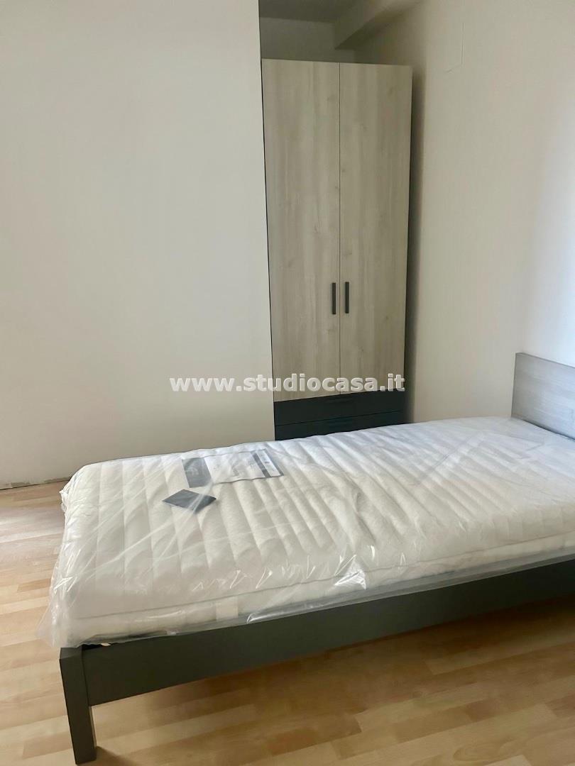 Stanza in Appartamento in affitto a Rovereto