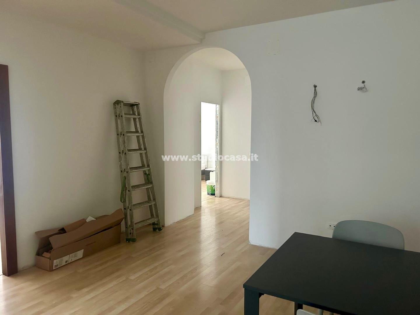 Stanza in Appartamento in affitto a Rovereto