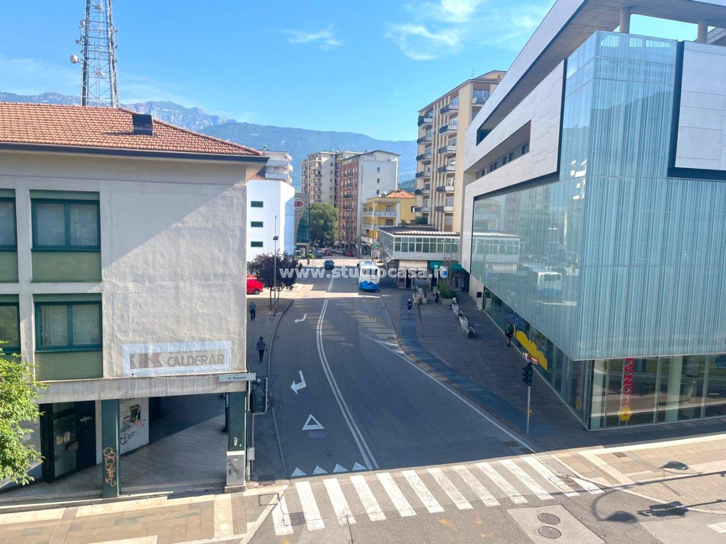 Stanza in Appartamento in affitto a Rovereto