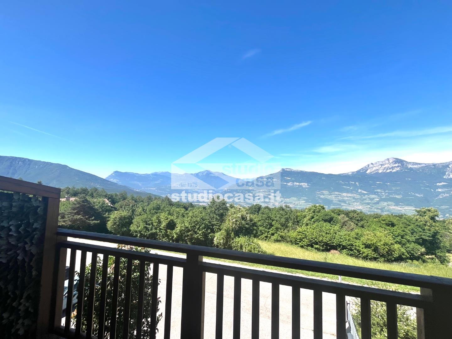 Appartamento in affitto a Rovereto