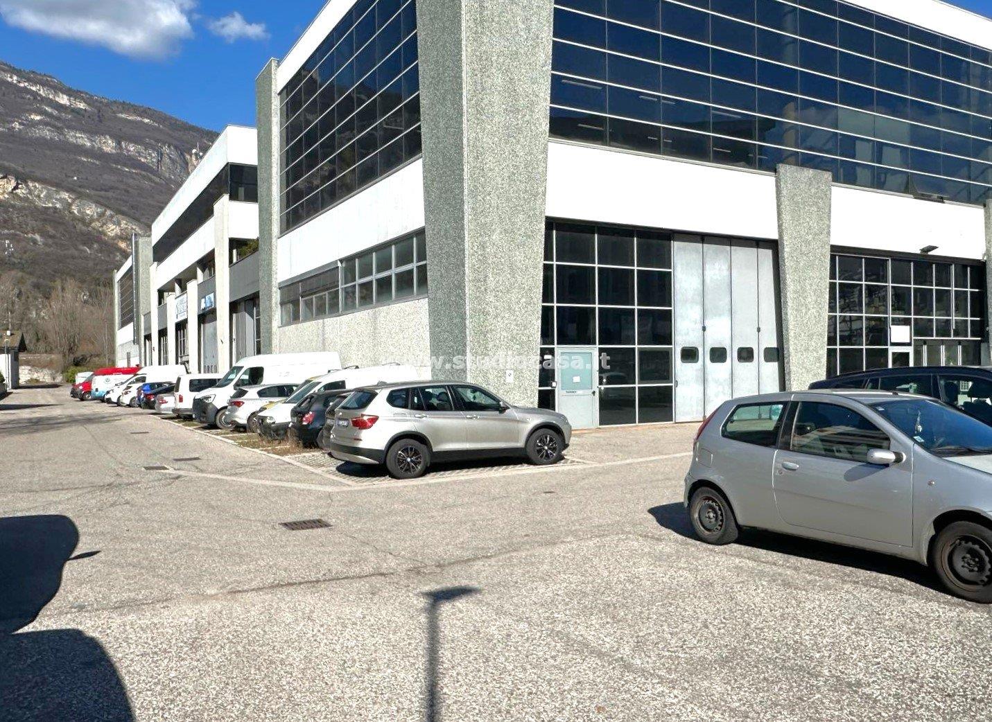 Ufficio in vendita a Rovereto