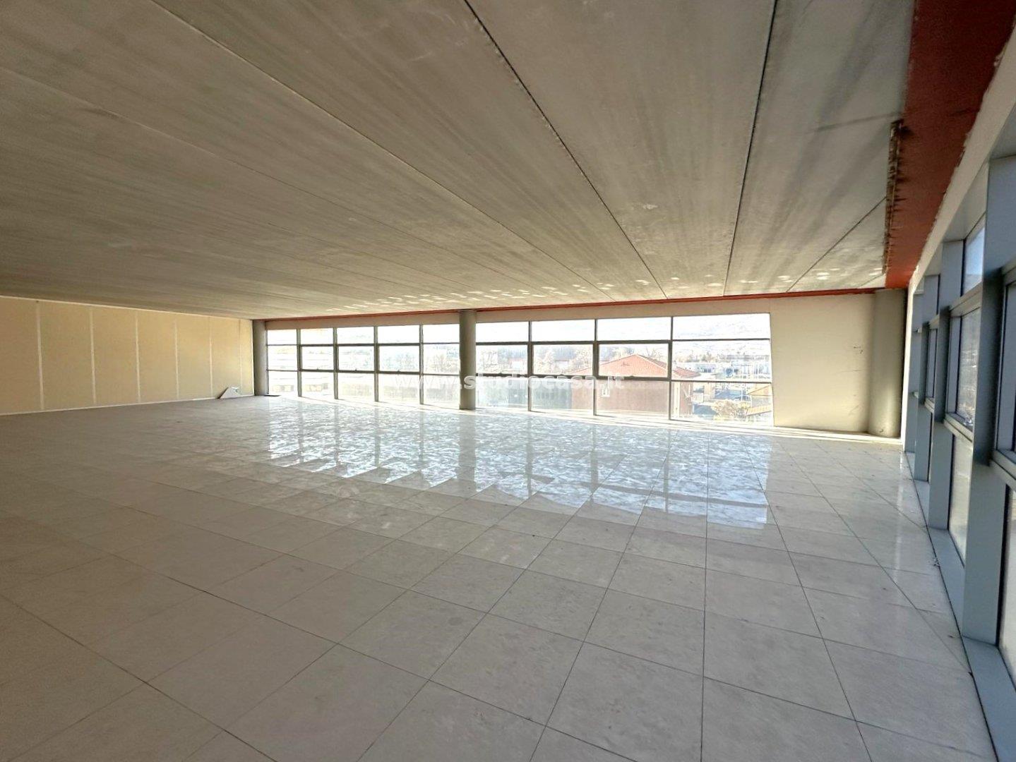 Ufficio in vendita a Rovereto