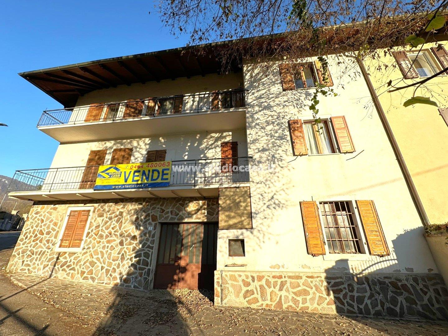 Appartamento in vendita a Rovereto