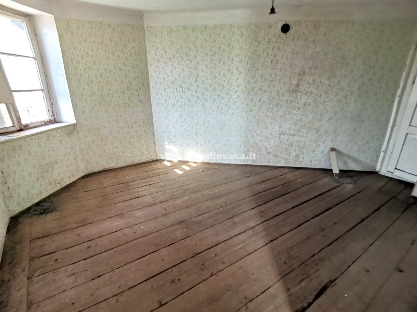 Casa Plurifamiliare in vendita a Rovereto