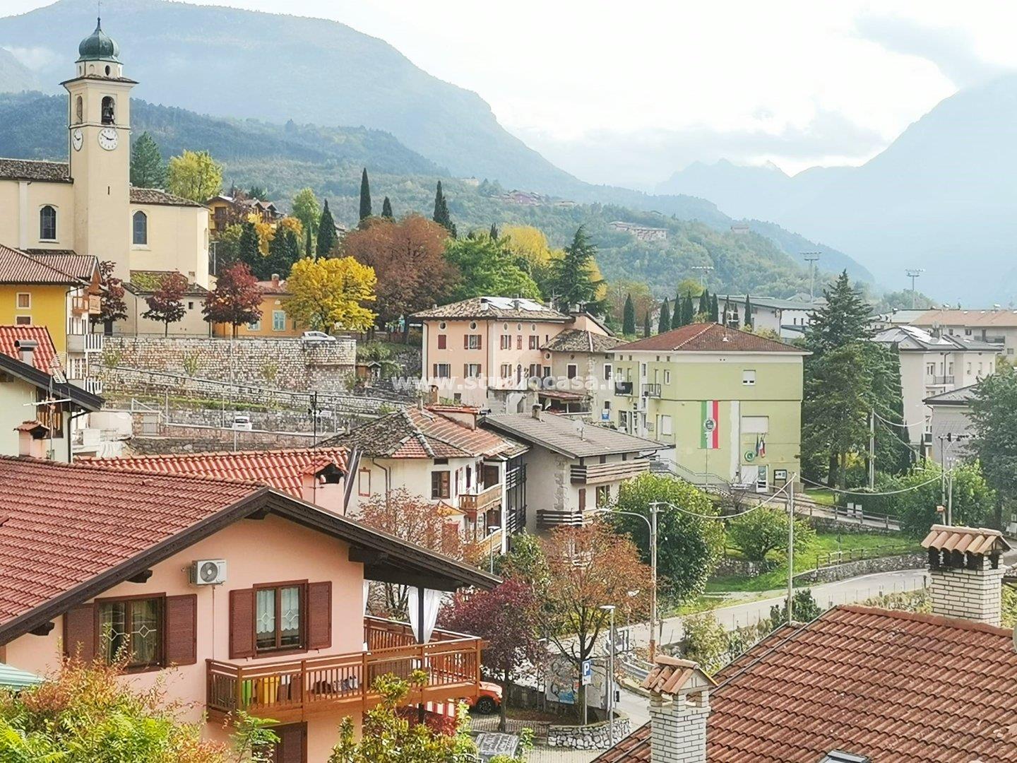 Casa Plurifamiliare in vendita a Rovereto