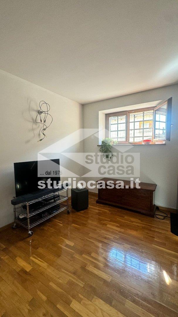 Appartamento in vendita a Besenello