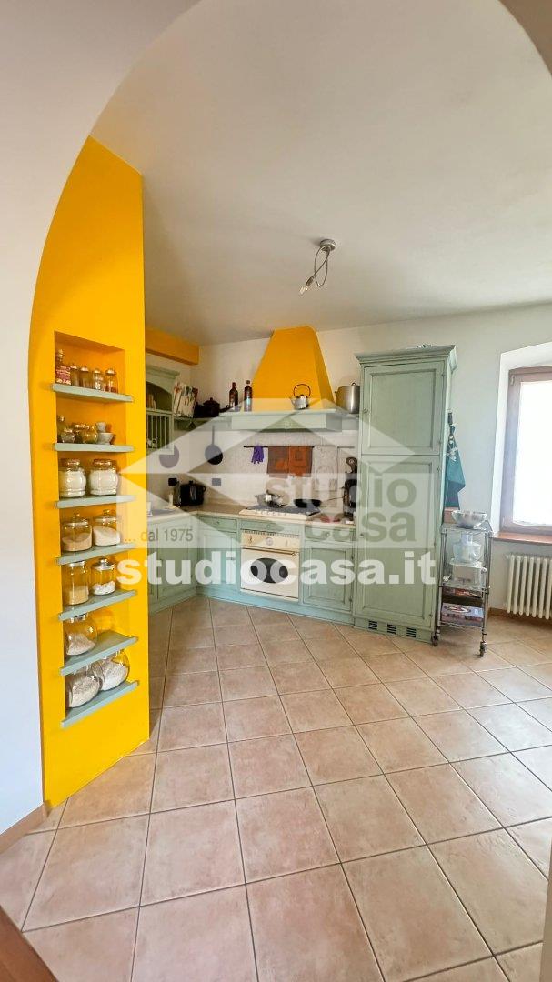 Appartamento in vendita a Besenello