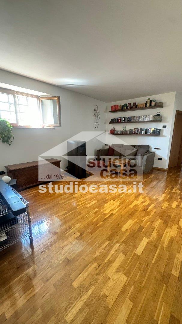 Appartamento in vendita a Besenello