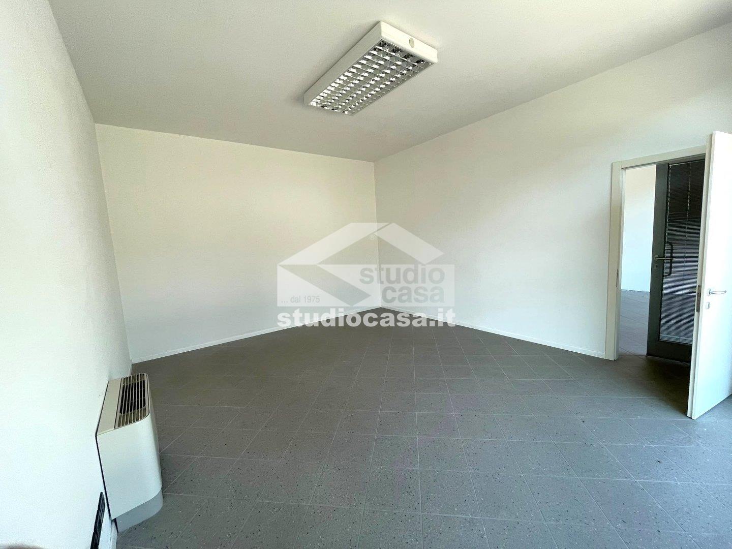 Ufficio in vendita a Volano