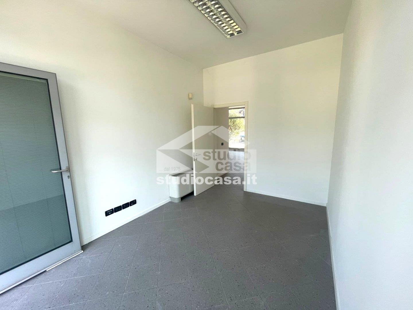 Ufficio in vendita a Volano