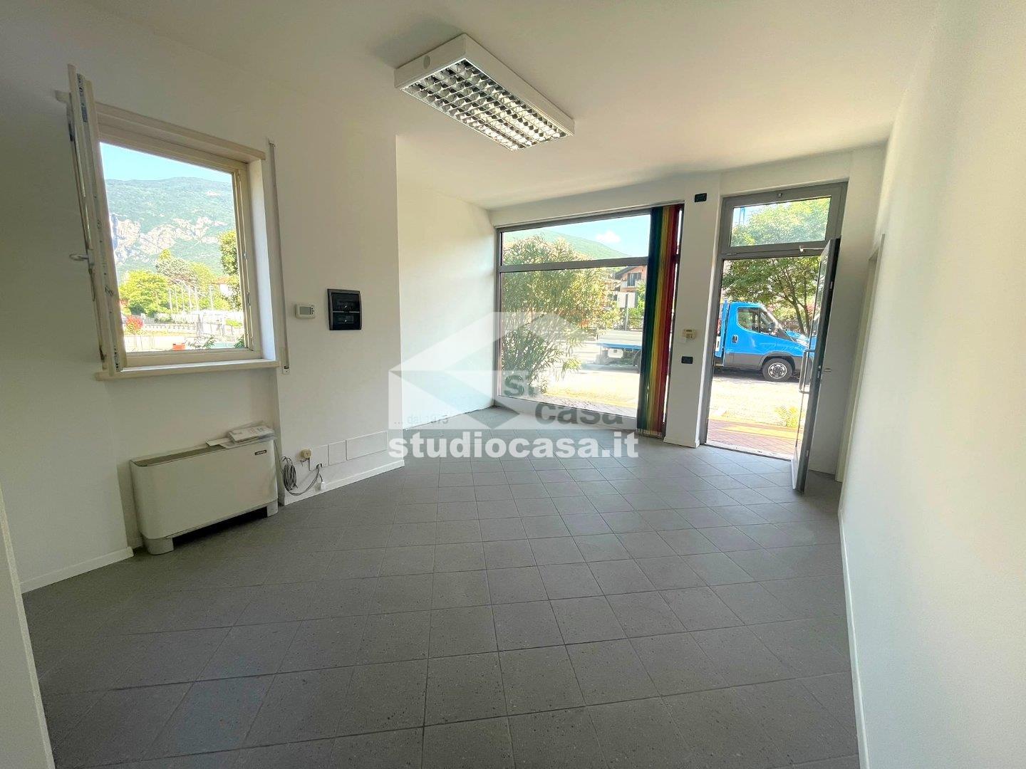 Ufficio in vendita a Volano