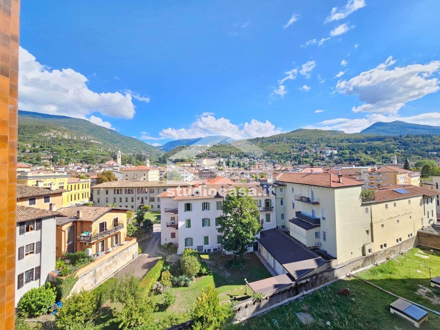 Appartamento in vendita a Rovereto