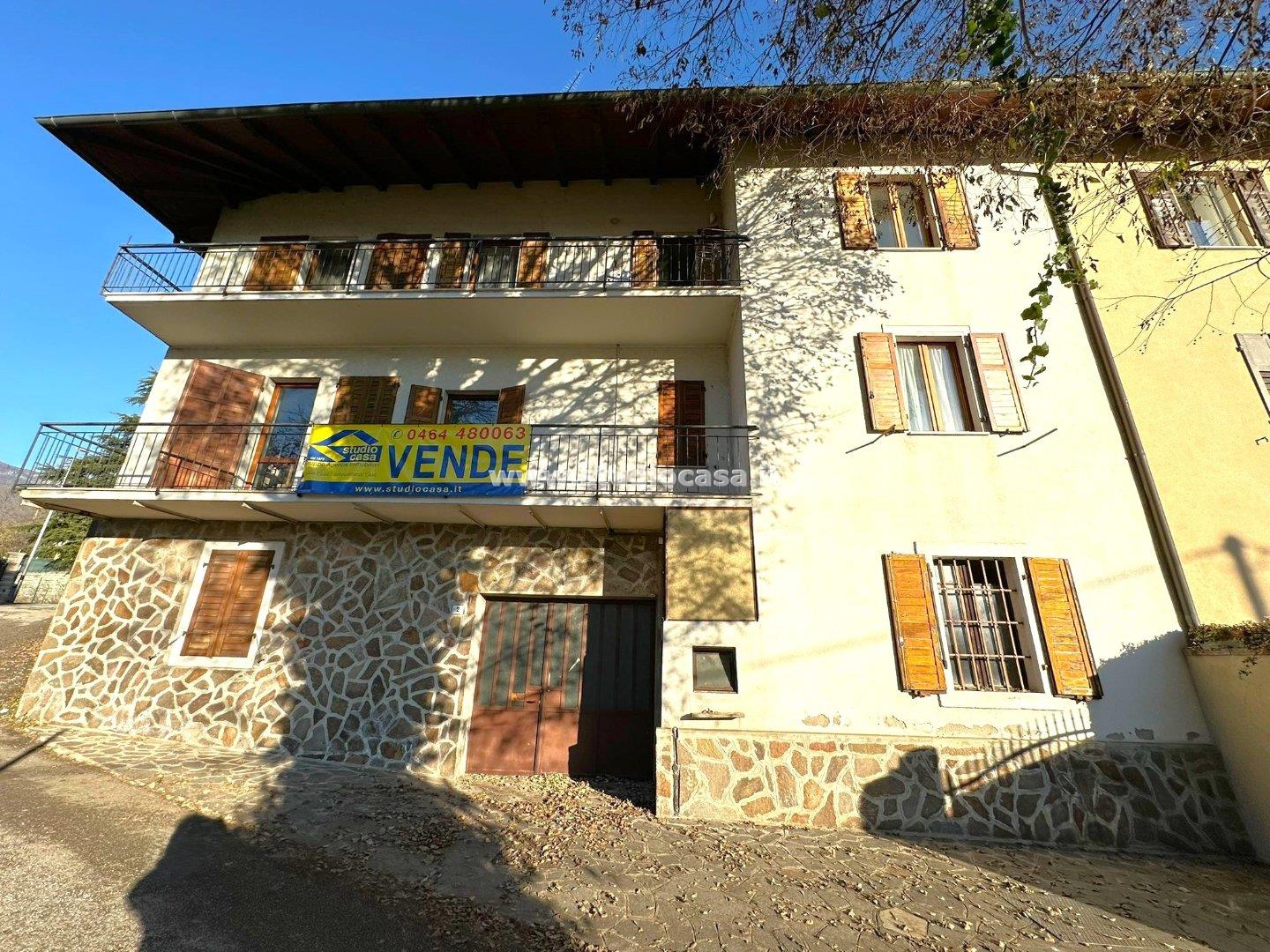 Appartamento in vendita a Rovereto