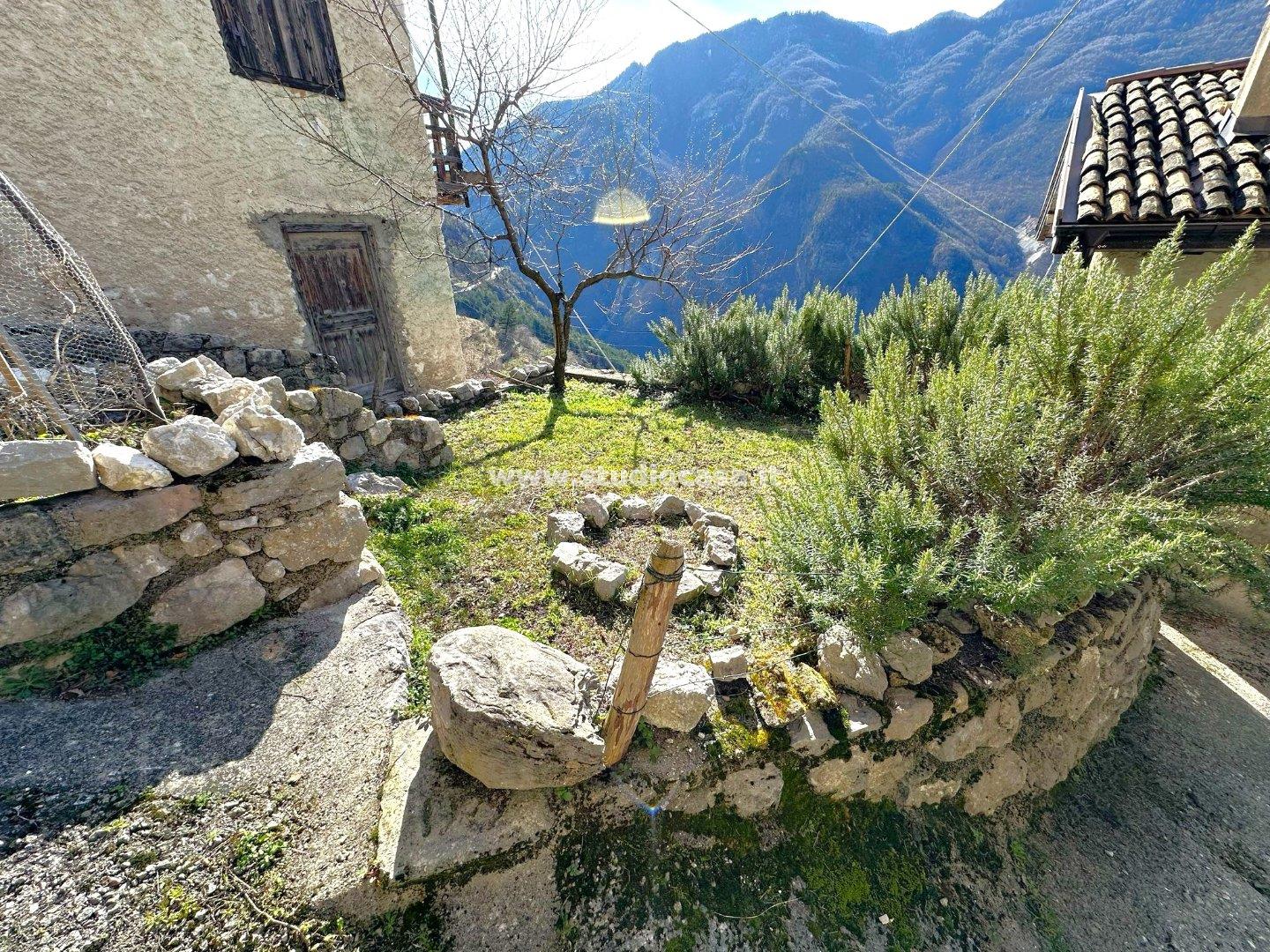 Terratetto in vendita a Terragnolo