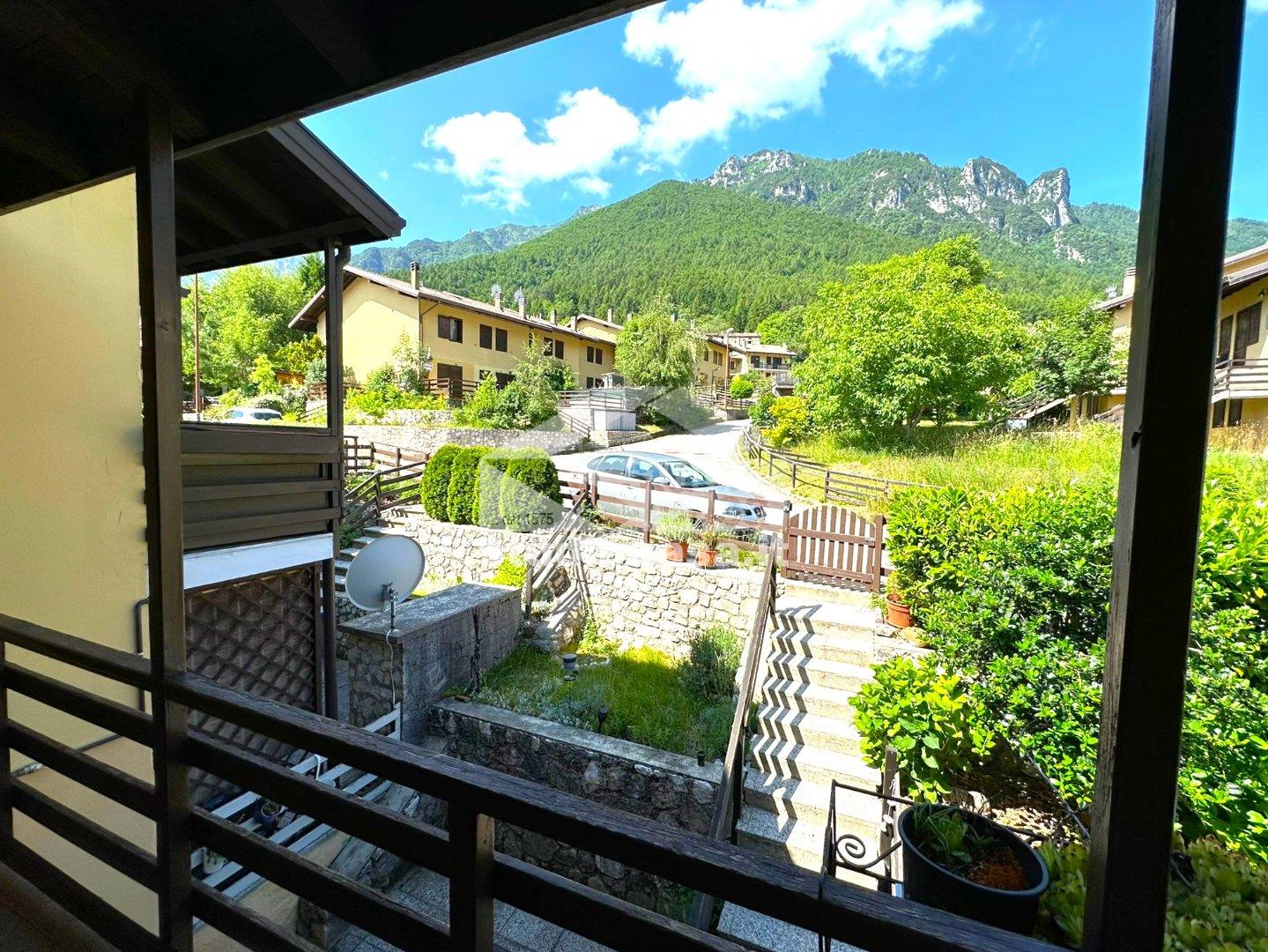Appartamento in vendita a Vallarsa