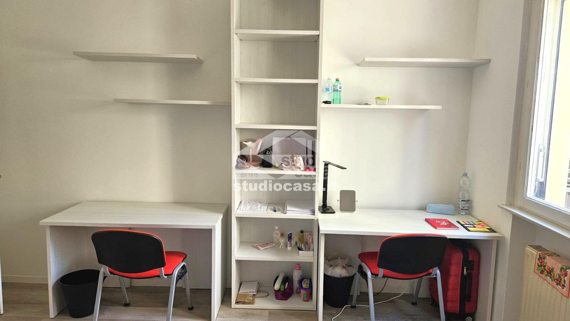 Stanza in Appartamento in affitto a Rovereto